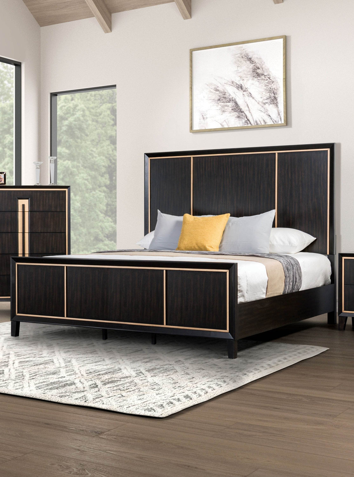 Contemporary Espresso Queen Panel Bed Frame With Gold Trim