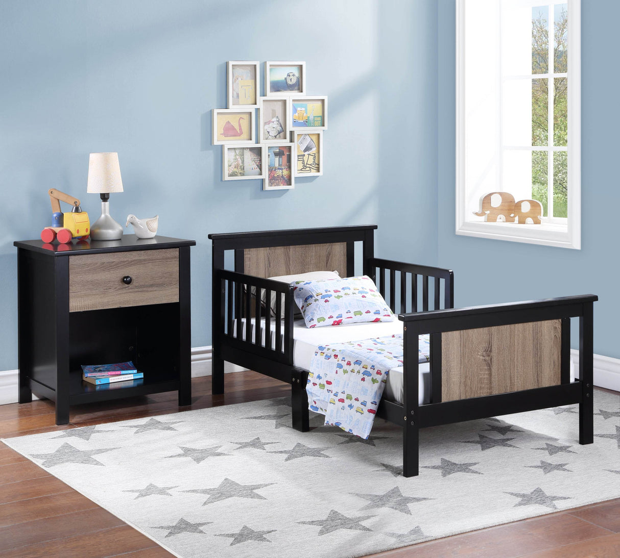 Connelly Solid Wood Reversible Panel Toddler Bed