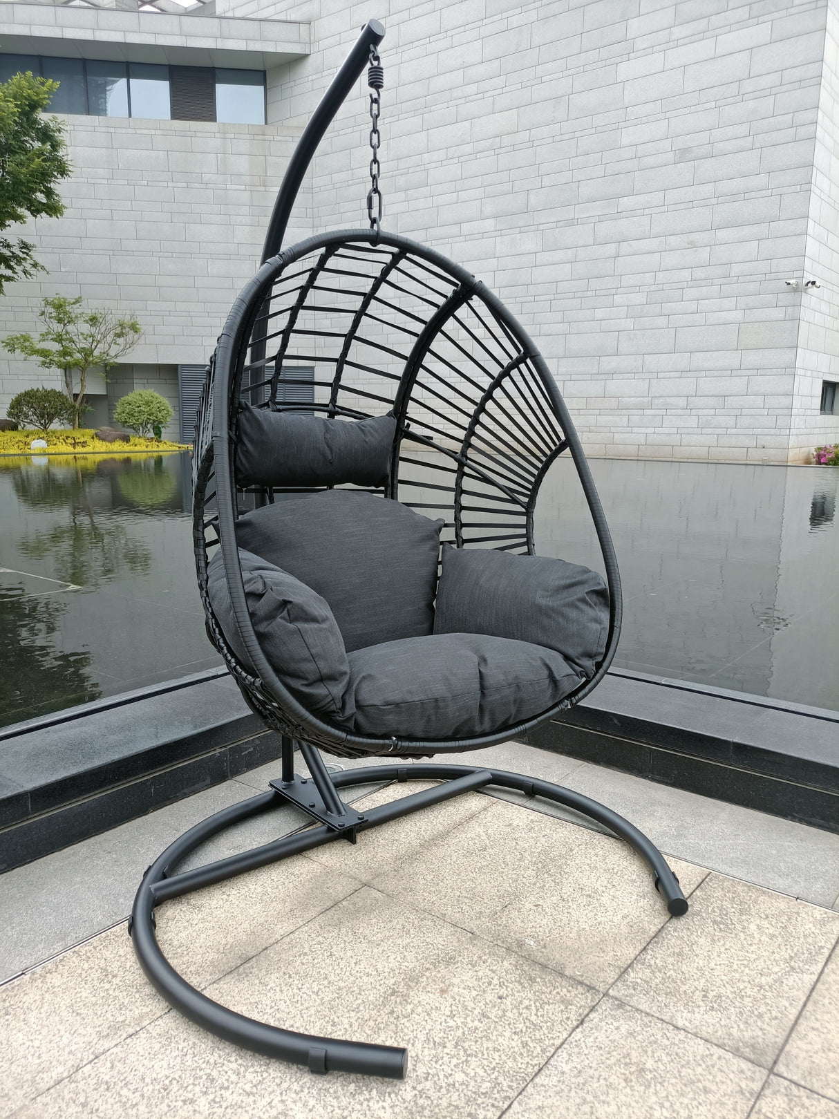 Outdoor Indoor Black PE Wicker Hanging Chair With Cushion