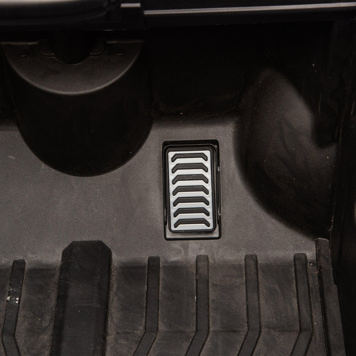 24V 4WD Six-Wheel Electric Ride On Truck for Kids - Omega Lifestyles