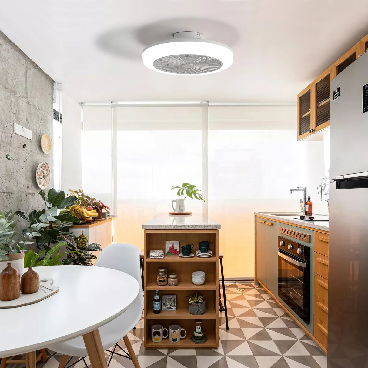 18-Inch Bladeless Enclosed Ceiling Fan With Light Remote - Omega Lifestyles