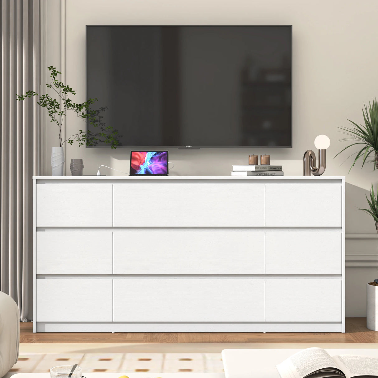 Modern 9 Drawer Engineered Wood Dresser With Charging Station