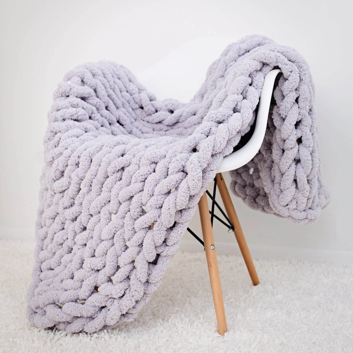 Chunky Knitted Chenille Blanket - Sleep Galleria