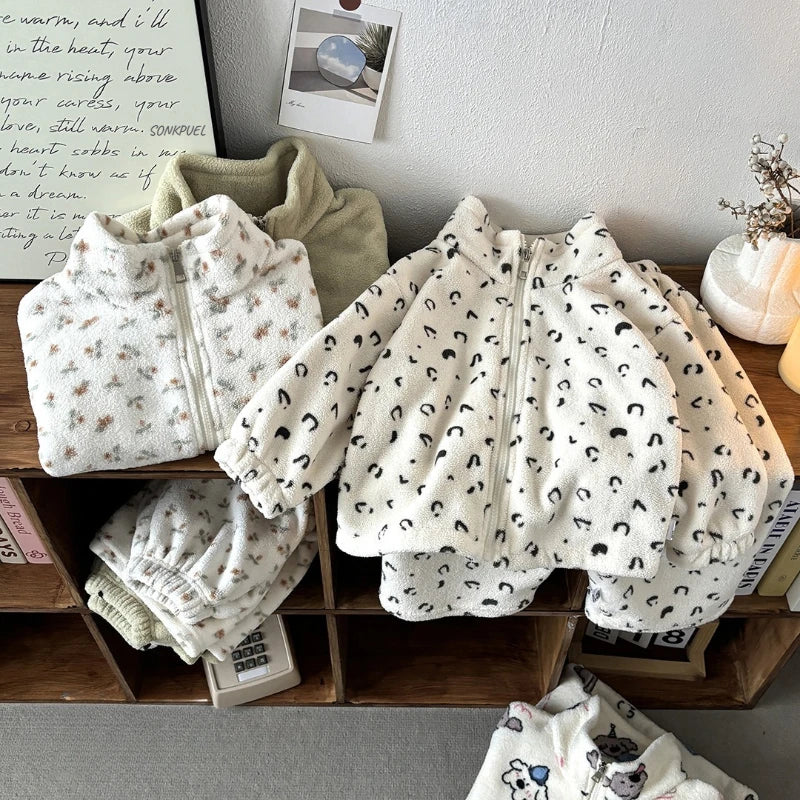 Winter 2-Piece Kids Plush Fleece Pajama Set