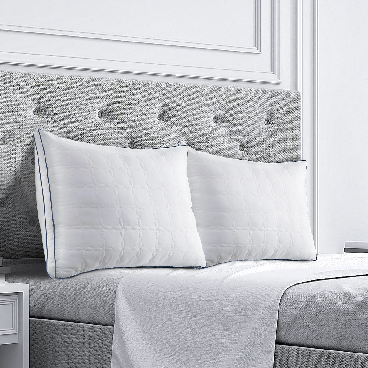 Set Of 2 Soft Down Alternative Bed Pillows