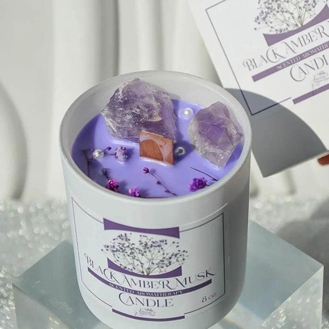 Amber Scented Soy Wax Candle With Healing Crystals - Omega Lifestyles
