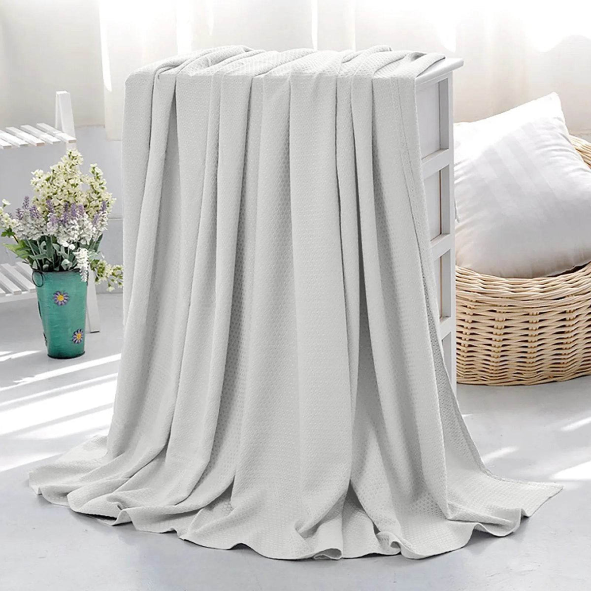 Lightweight Breathable Bamboo Fiber Cooling Blanket - Sleep Galleria