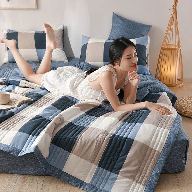 Lightweight Breathable Polyester Cotton Quilt Blanket - Sleep Galleria