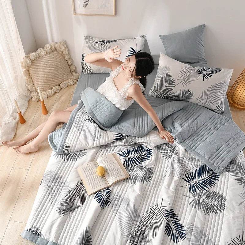 Lightweight Breathable Polyester Cotton Quilt Blanket - Sleep Galleria
