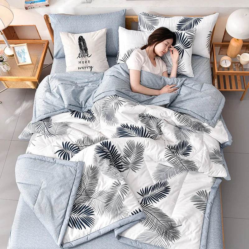 Lightweight Breathable Polyester Cotton Quilt Blanket - Sleep Galleria