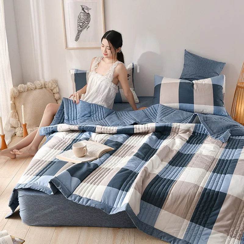 Lightweight Breathable Polyester Cotton Quilt Blanket - Sleep Galleria