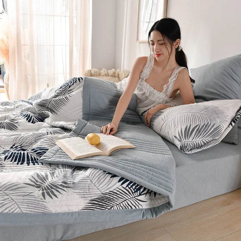 Lightweight Breathable Polyester Cotton Quilt Blanket - Sleep Galleria