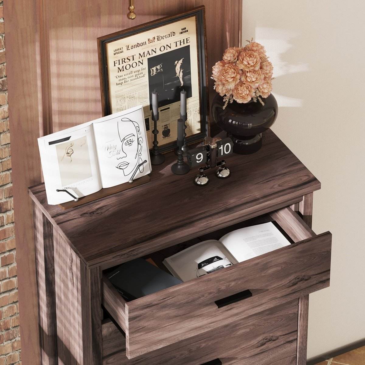 Retro American Country Style 5-Drawer Wooden Dresser - Sleep Galleria