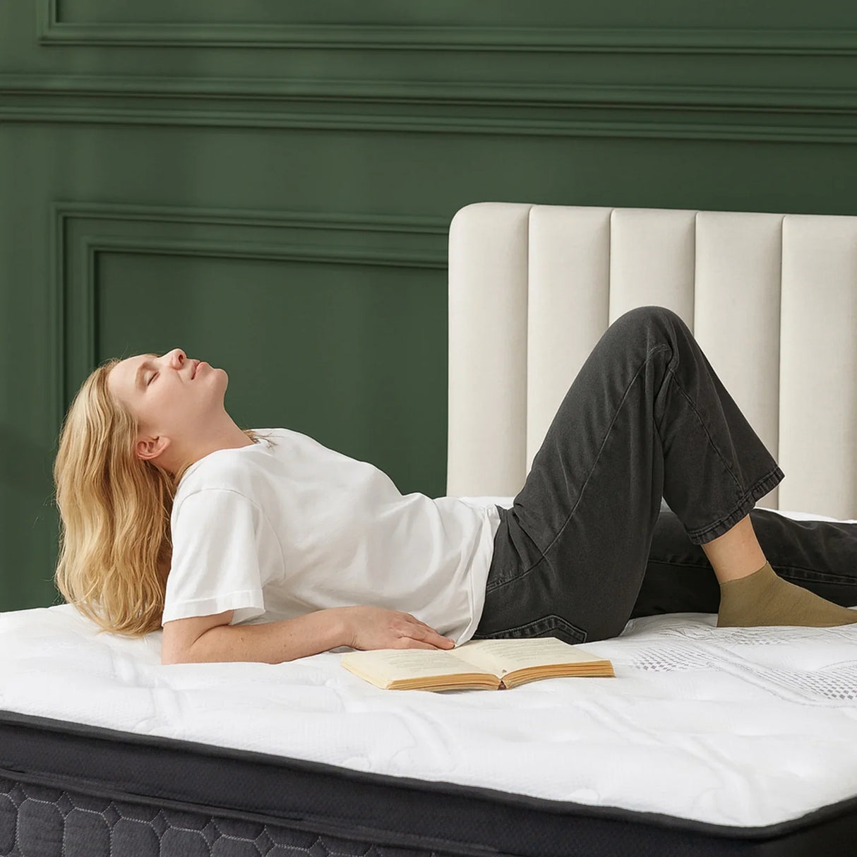 Full Medium 10-Inch Cooling Gel Memory Foam Mattress - Omega Lifestyles