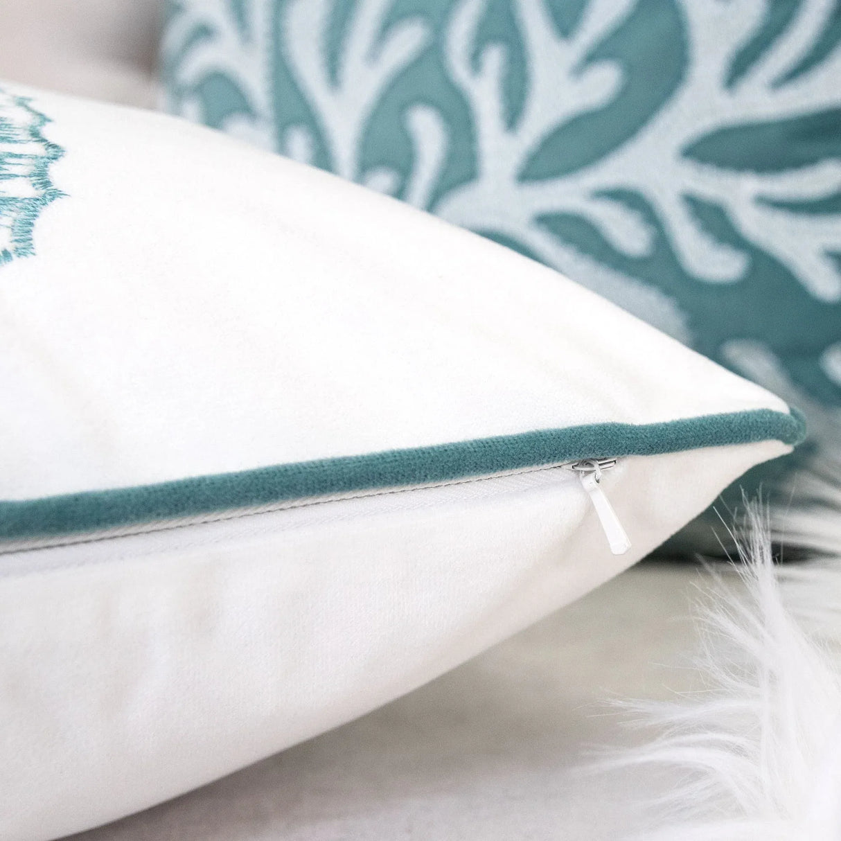 Polyester Velvet Decorative 20-Inch Square Pillowcase Cover - Omega Lifestyles