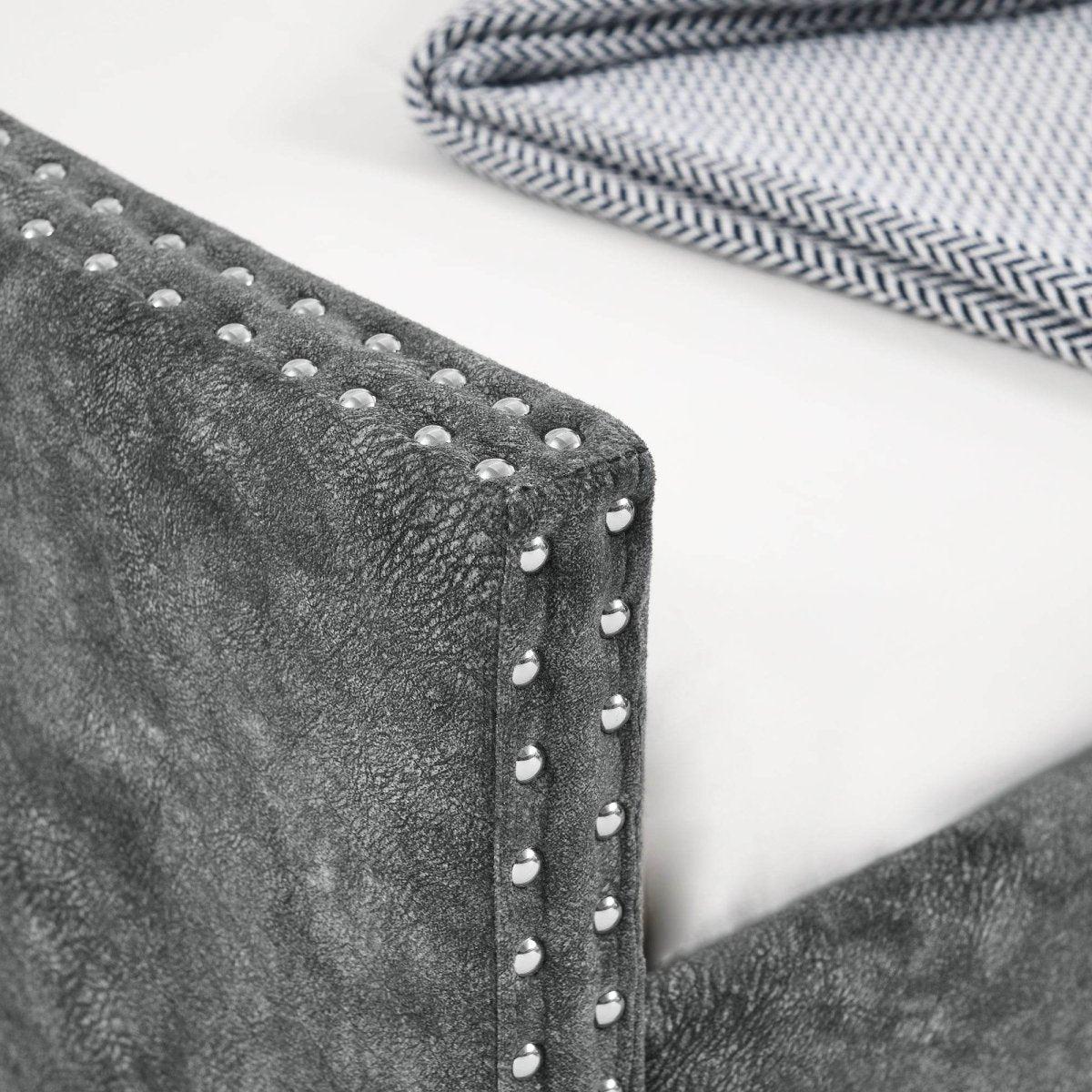 Full Size Upholstered Tufted Daybed With Trundle - Sleep Galleria