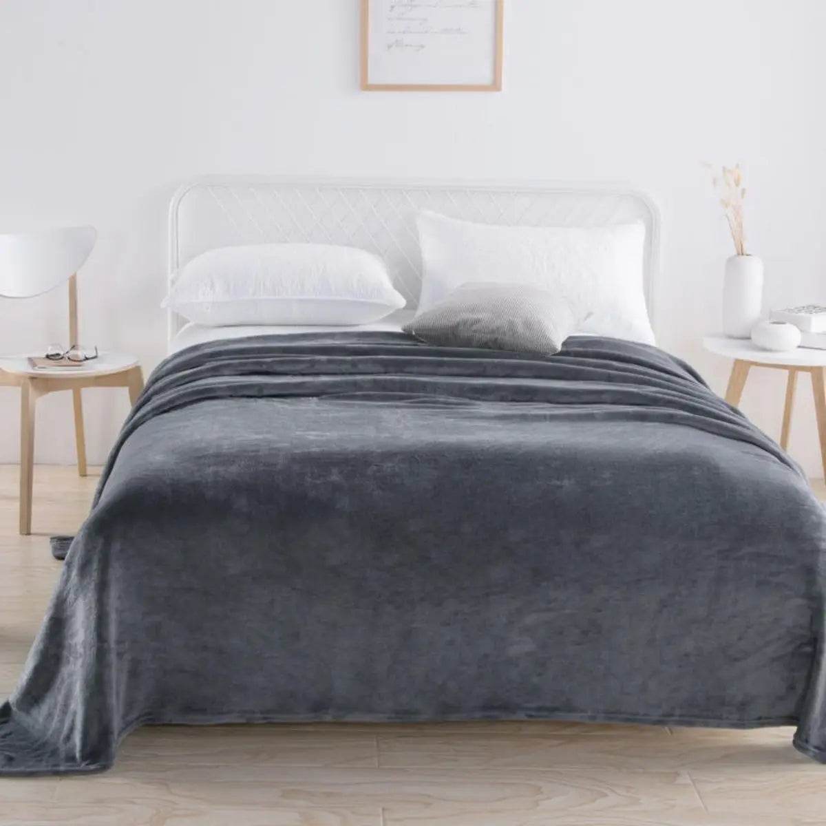 Thickened Plush Solid Color Polyester Blanket - Sleep Galleria