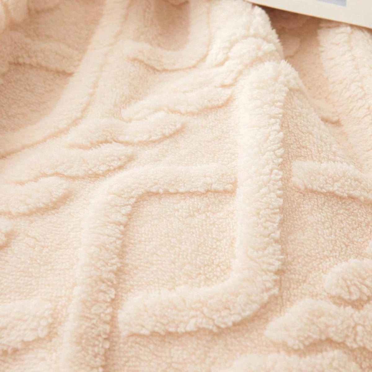 Lightweight Portable Coral Fleece Woven Blanket - Sleep Galleria