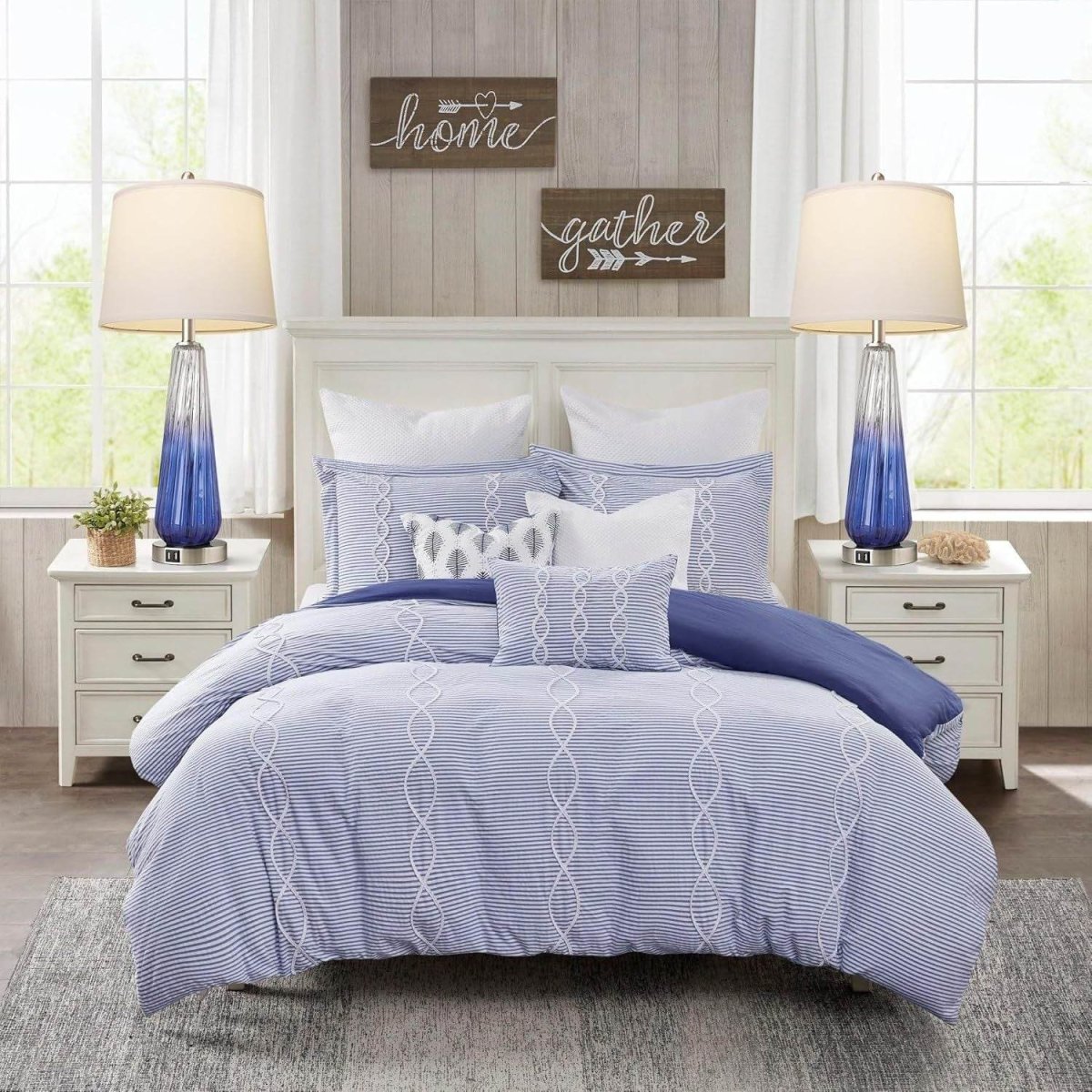 Set Of 2 Modern Glass Table Lamps With USB Ports - Sleep Galleria