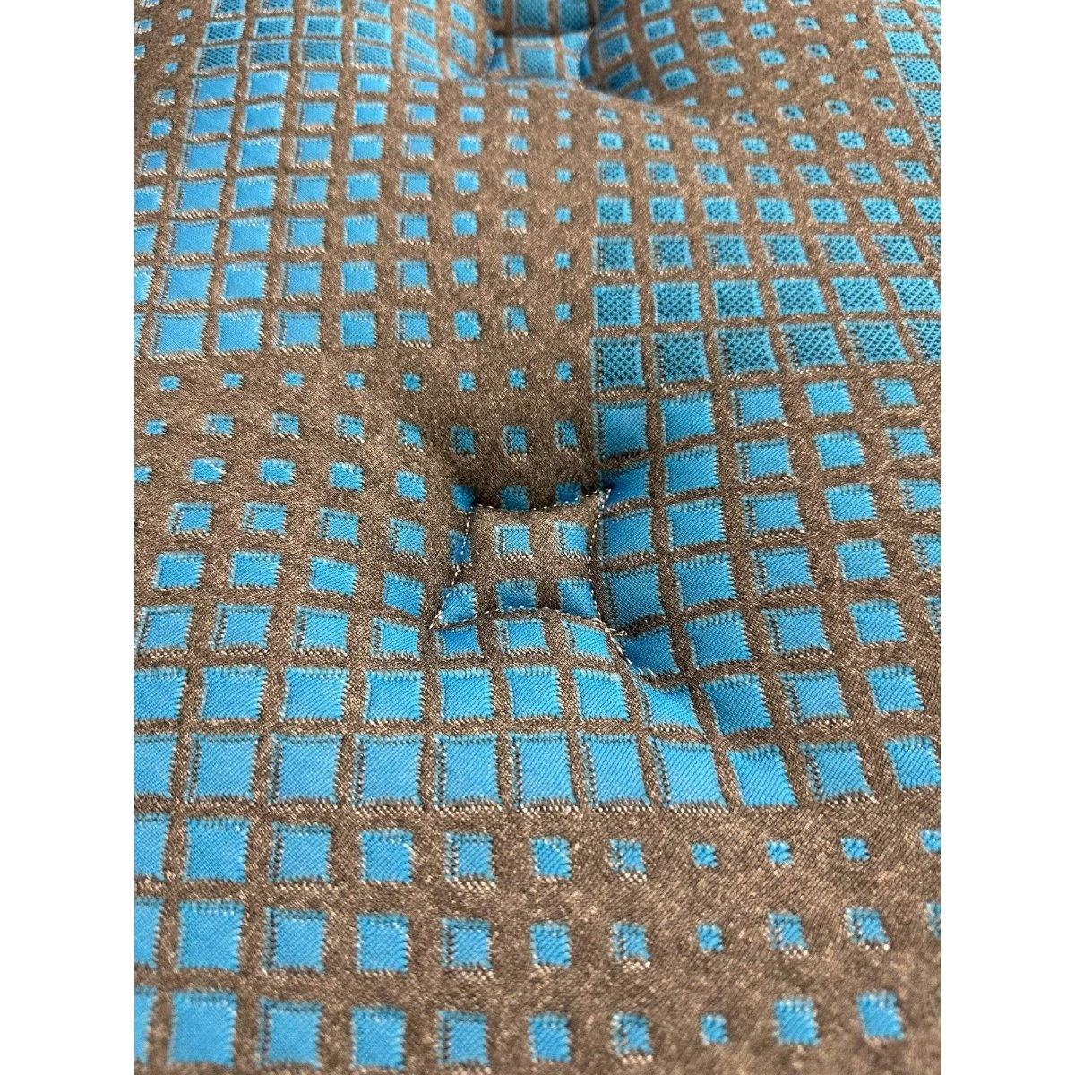 Soft 13-Inch Plush Cooling Hybrid Mattress - Sleep Galleria