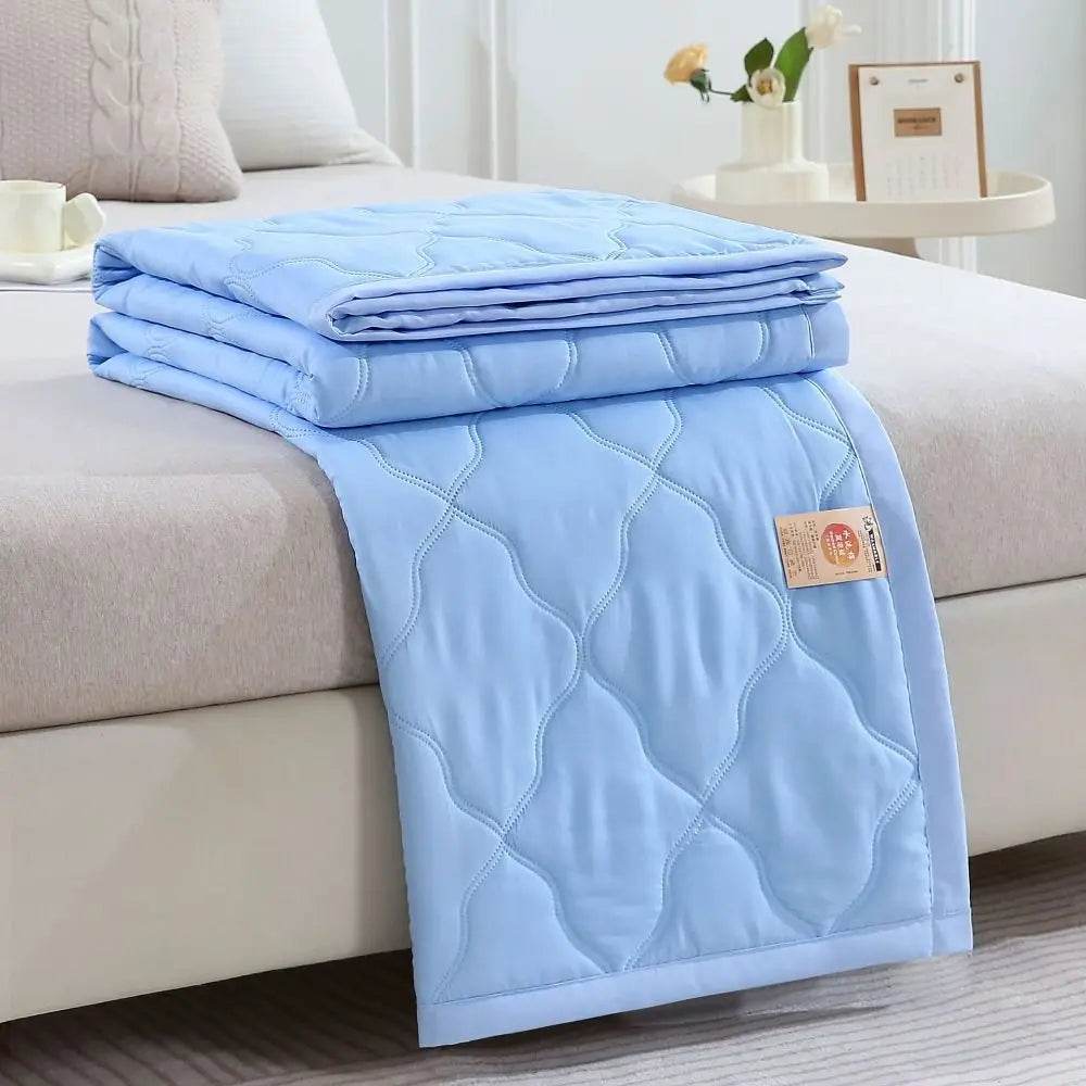 Breathable Cooling Lightweight Summer Microfiber Blanket - Sleep Galleria