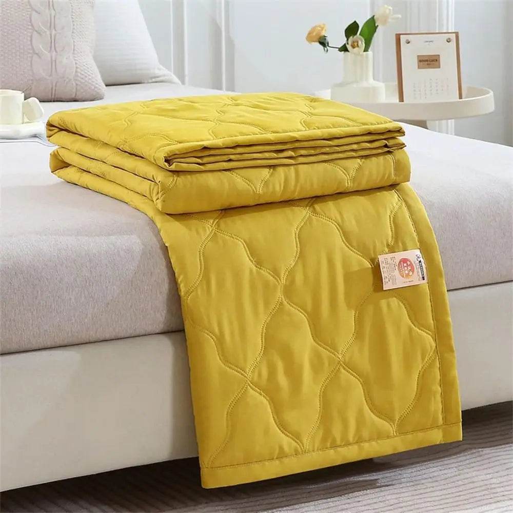 Breathable Cooling Lightweight Summer Microfiber Blanket - Sleep Galleria