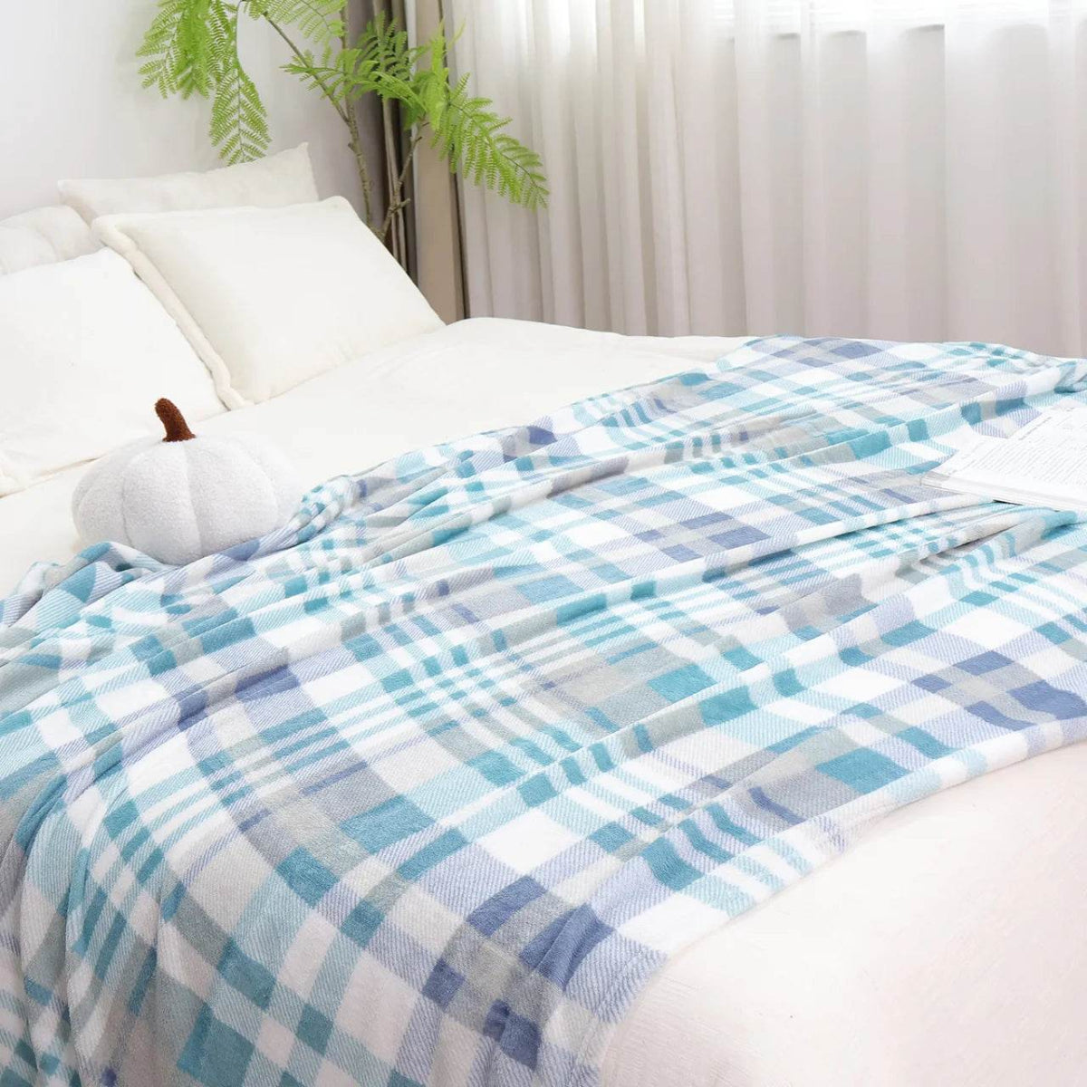 Cool Lightweight Cartoon Knit Summer Thread Blanket - Sleep Galleria