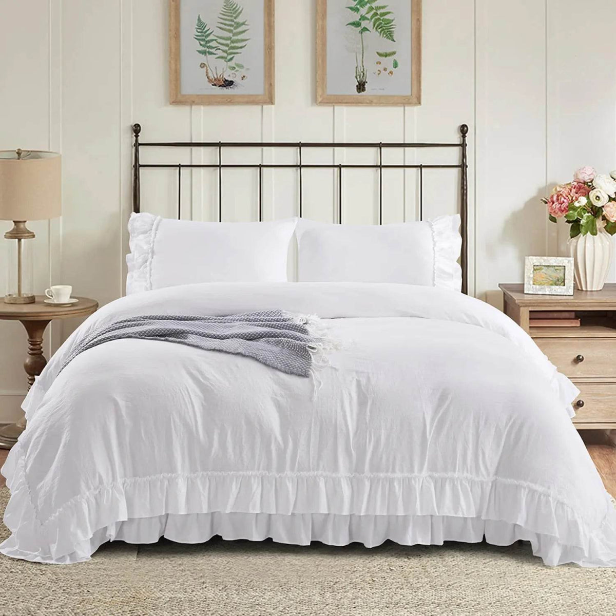 3 Piece Ruffled Duvet Cover Set Queen,Farmhouse Ruffle Comforter Set,Cozy Bedding Set - 1 Ruffle Comforter and 2 Pillowcases - Sleep Galleria