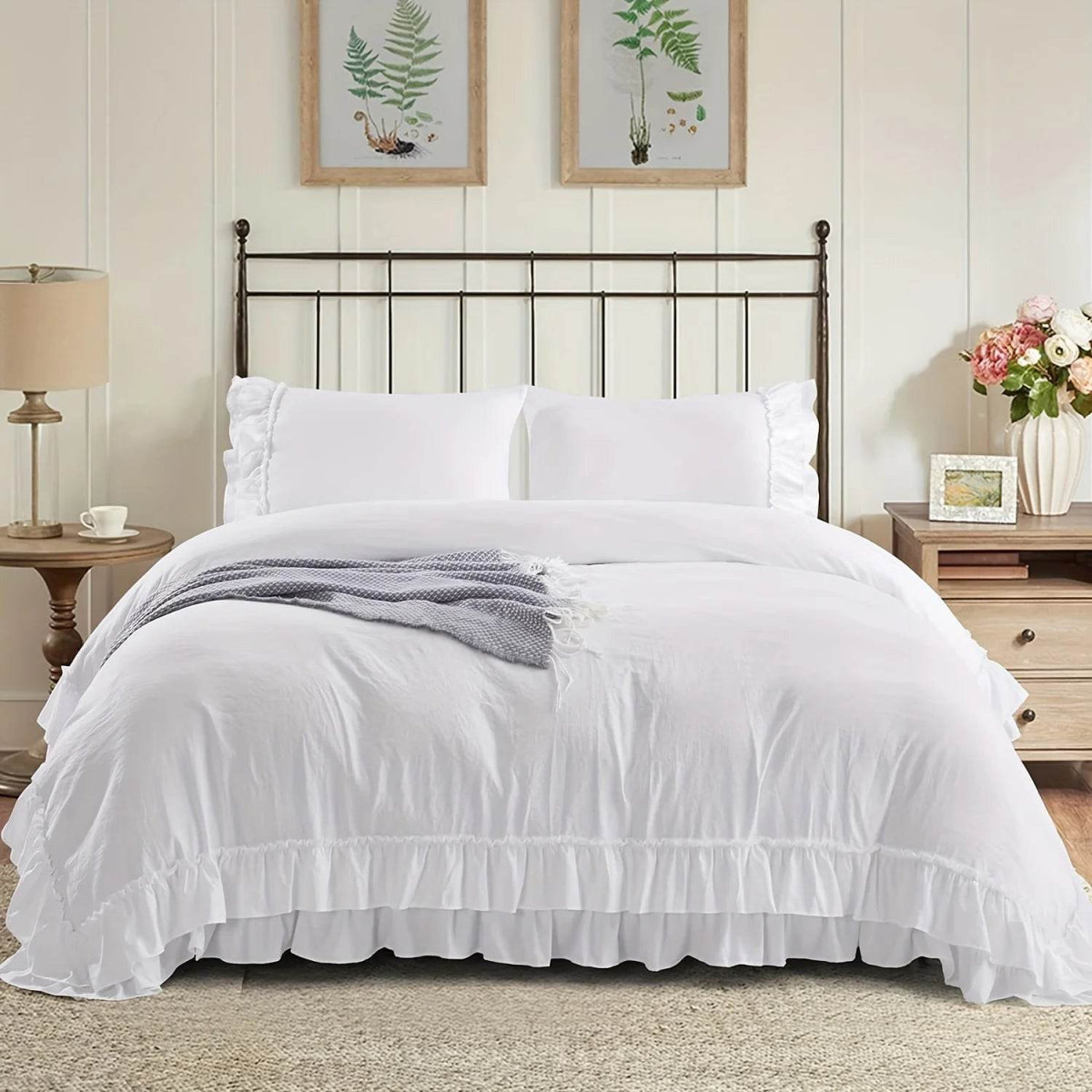 3 Piece Ruffled Duvet Cover Set Queen,Farmhouse Ruffle Comforter Set,Cozy Bedding Set - 1 Ruffle Comforter and 2 Pillowcases - Sleep Galleria