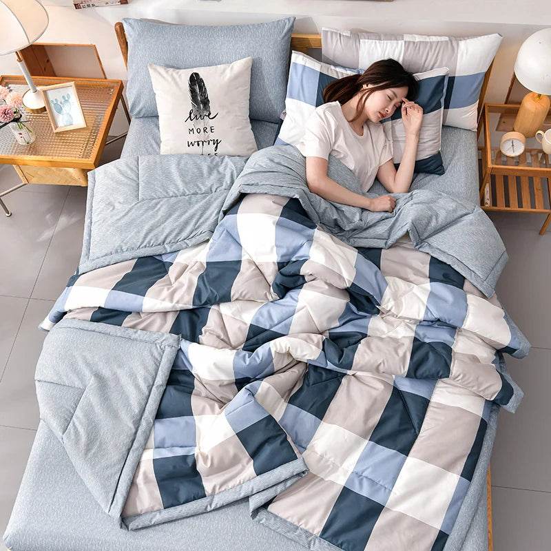Fashion Skin-friendly Summer Cool Blanket Comfortable Lightweight Air Condition Comforter Machine Washable Quilt for Adults Kid - Sleep Galleria