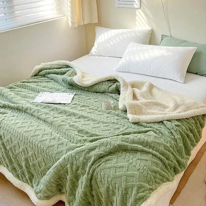 Soft Woolen Blanket for Bedding and Sofa, Warm Lamb Velvet Flannel Cover Blanket for Office, Air Conditioning and Nap - Sleep Galleria
