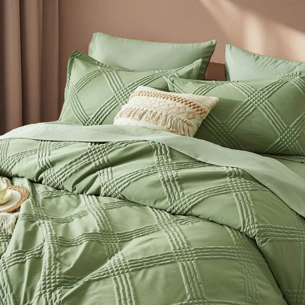 7-Piece Extra Soft Quilted Polyester Bedding Set - Sleep Galleria