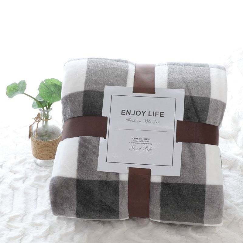 Thickened Polyester Fiber Flannel Travel Blanket - Sleep Galleria