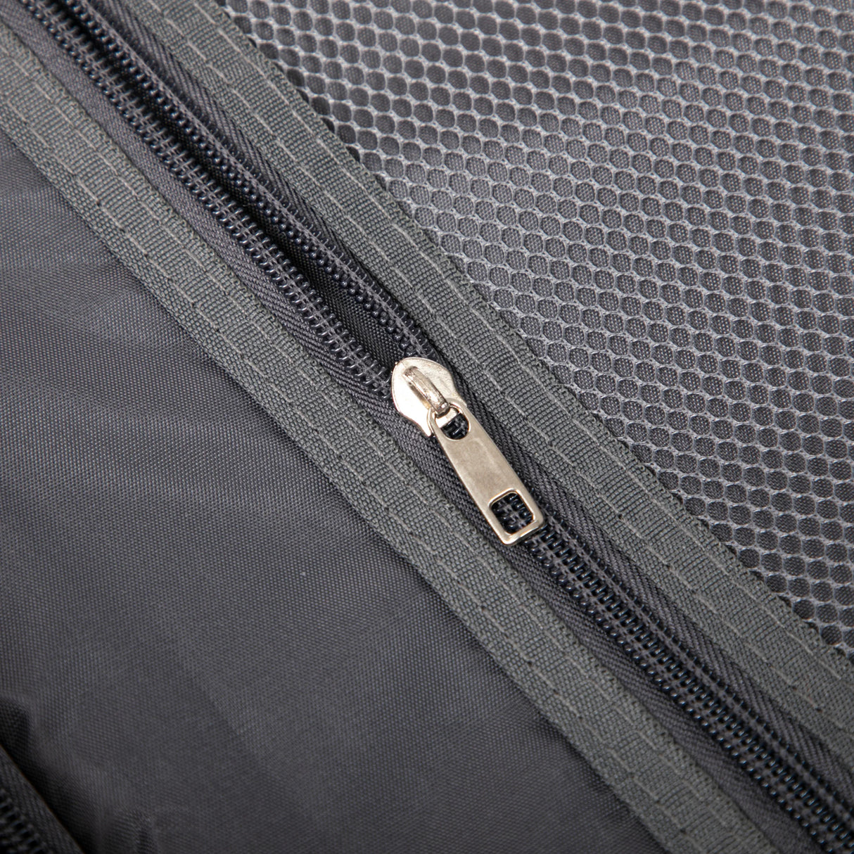 2-Piece PC Spinner Wheel Luggage Set With Combination Lock - Omega Lifestyles