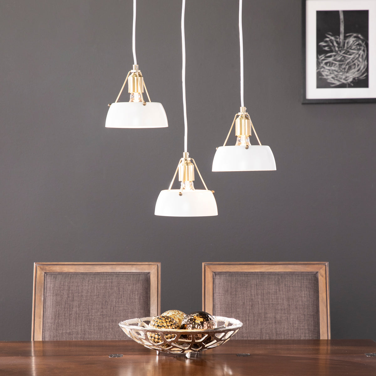 Contemporary White Iron 3-Light Cluster Pendant Lighting
