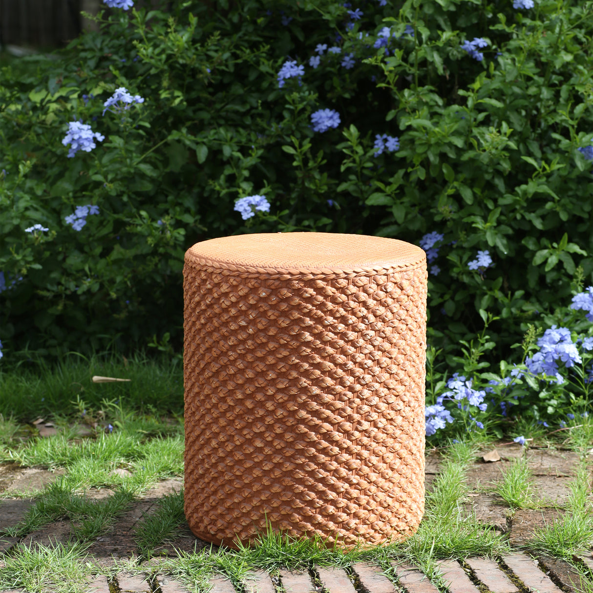 Weather-Resistant Magnesium Oxide Outdoor Patio Side Table