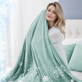 Arc-Chill Cooling Organic Cotton Blanket - Omega Lifestyles