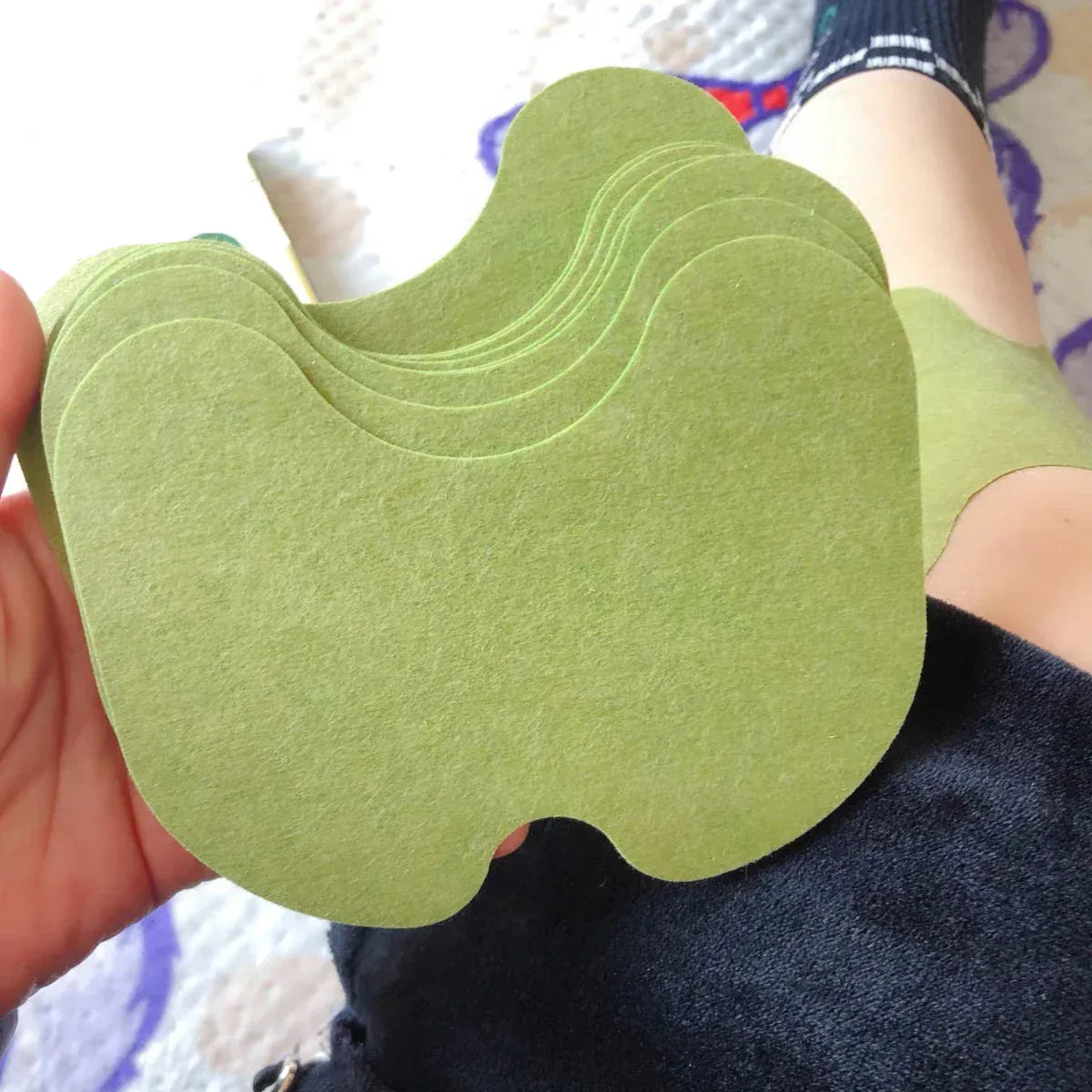 Wormwood Pain Relief Acupuncture Heat Body Patches Set - Omega Lifestyles