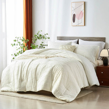 Extra Soft 3-Piece Microfiber Quilt And Pillowcase Set - Sleep Galleria