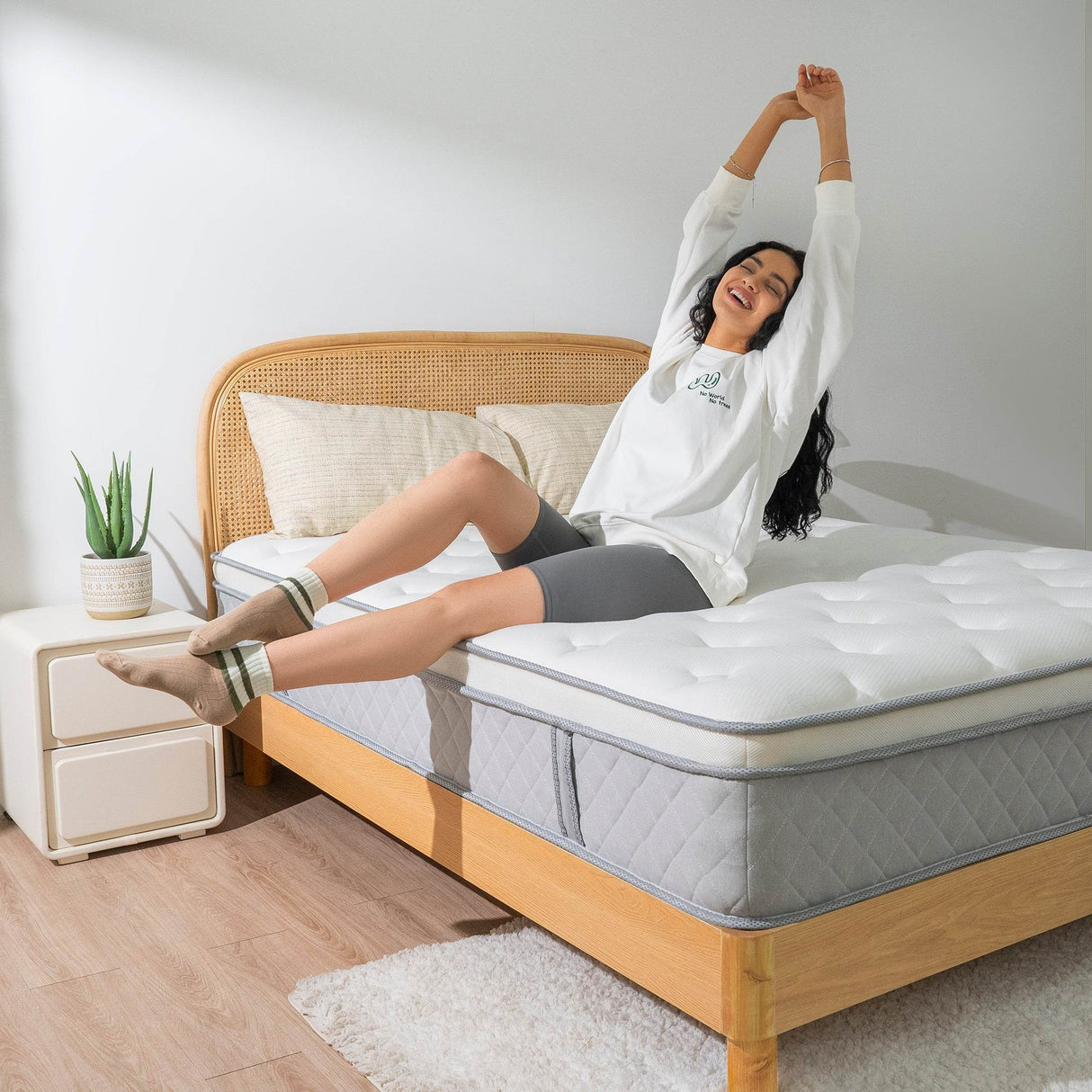 14-Inch Medium Cooling Gel Memory Foam Hybrid Mattress - Omega Lifestyles