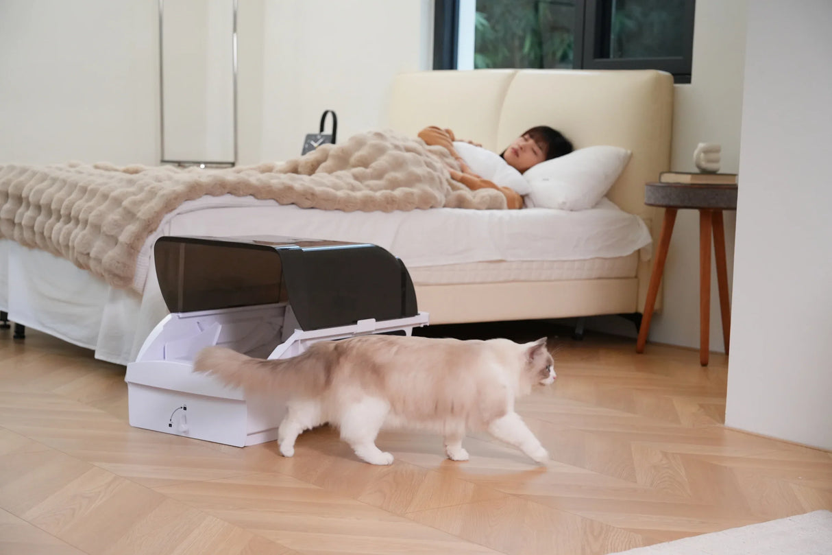 Smart Automatic Self-Cleaning Cat Litter Box - Omega Lifestyles