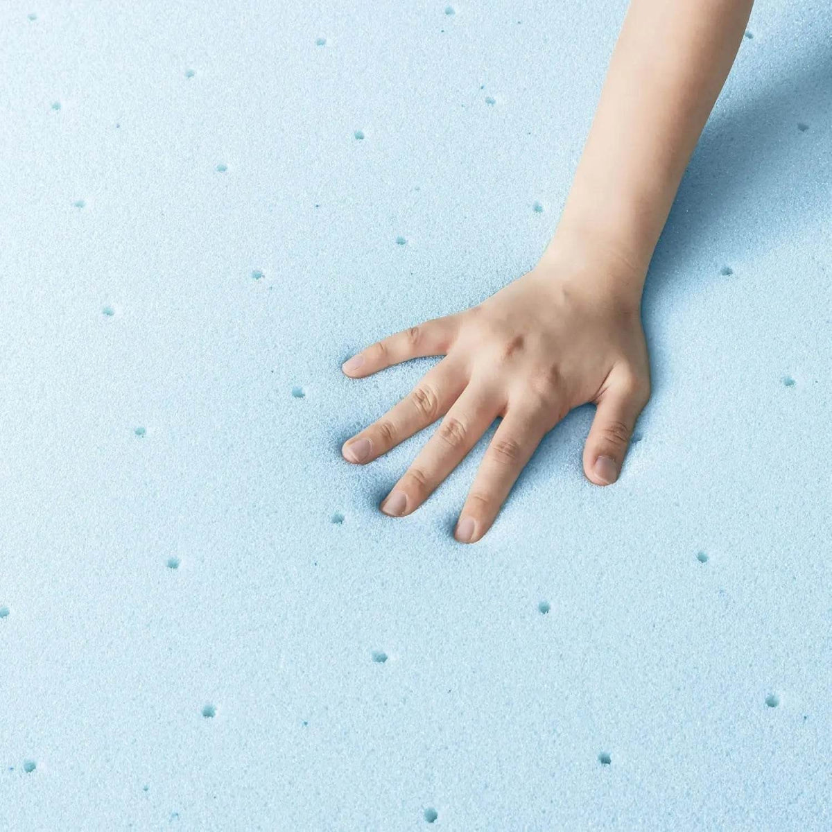 1.5 Inch Ventilated Cooling Gel Memory Foam Mattress Topper - Omega Lifestyles