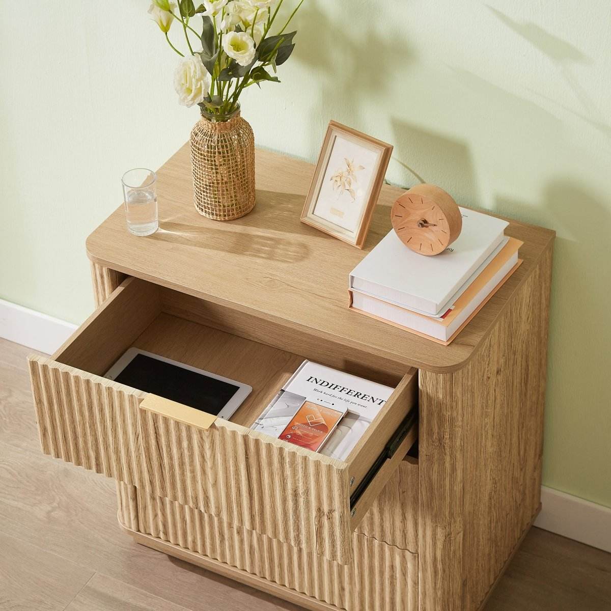 Modern Oak 3-Drawer Dresser With Curved Wave Design - Sleep Galleria