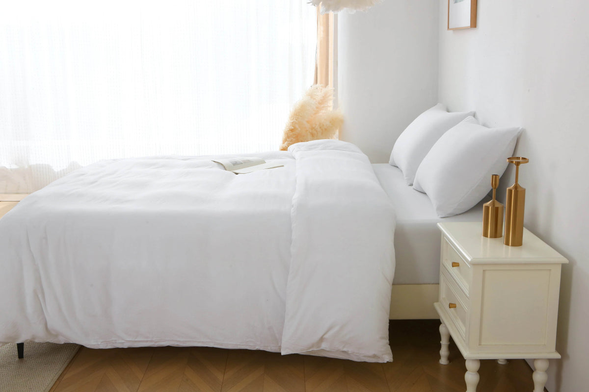 3 Pieces Solid Color Bedding Set with 1 Duvet Cover and 2 Pillow Shams, Comforter Not Included (King Size, White) - Sleep Galleria