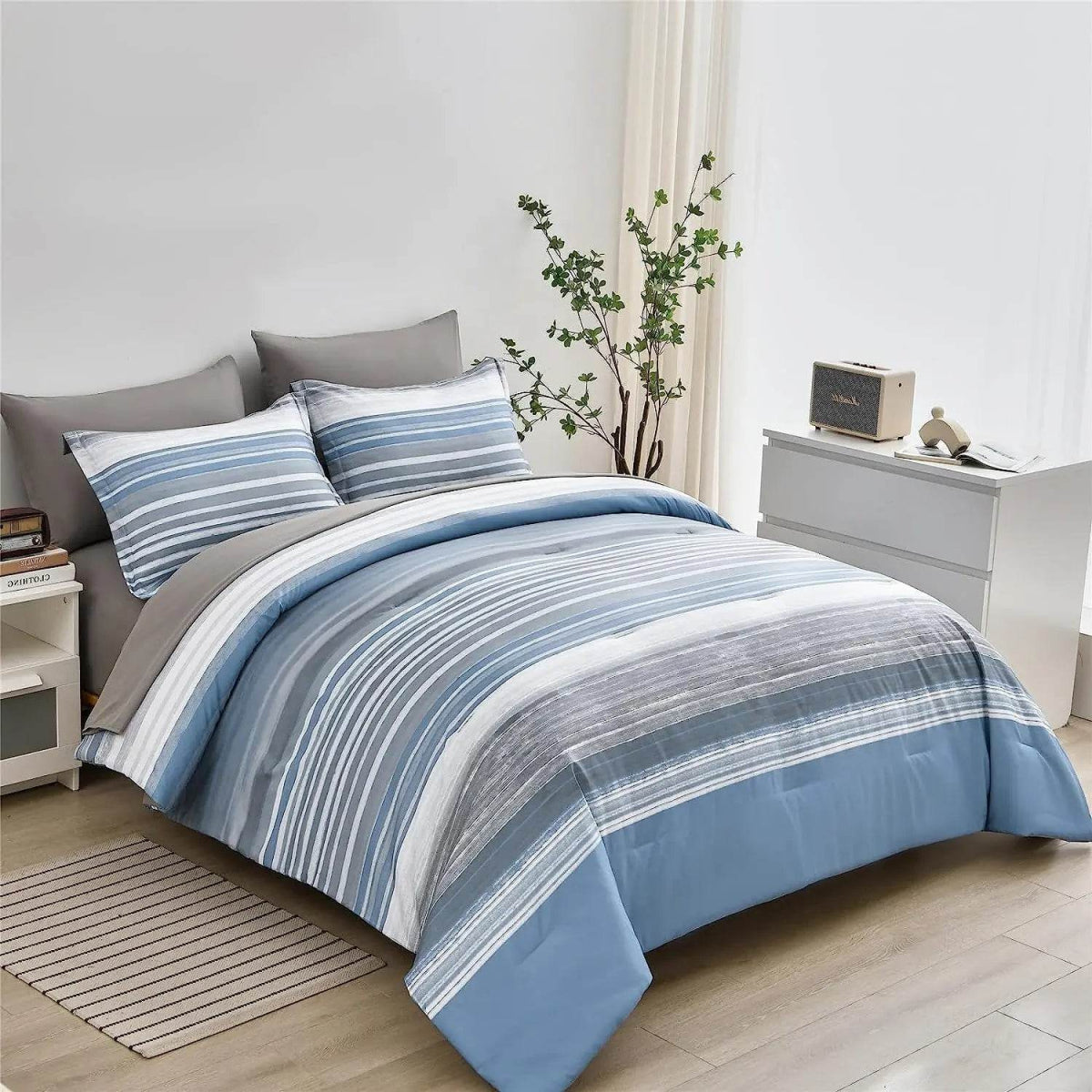 7 Piece Bed Stripe Comforter Set, Queen Size, Patchwork Striped Comforter and Sheet Set, Soft Microfiber Complete Bedding Sets - Omega Lifestyles