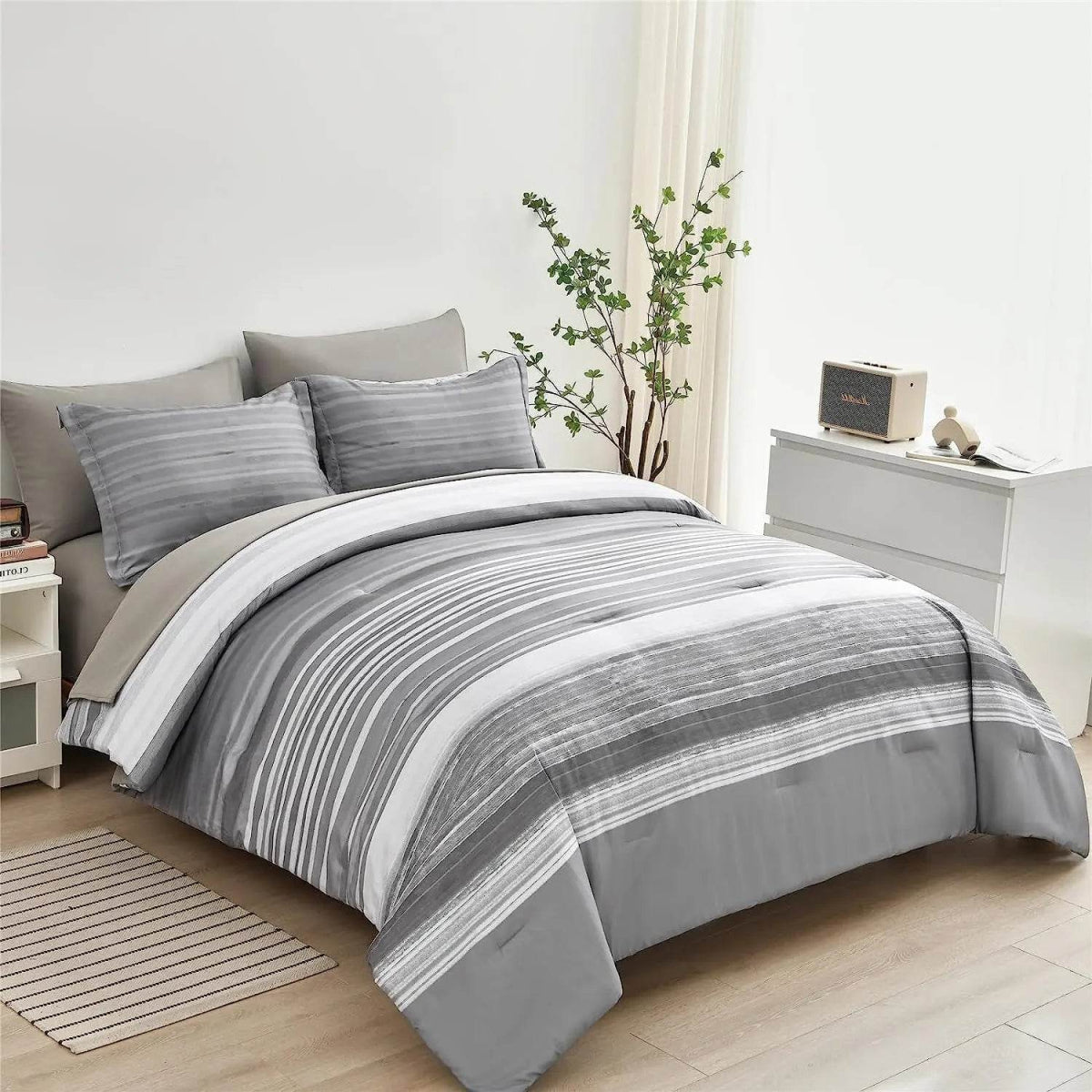 7 Piece Bed Stripe Comforter Set, Queen Size, Patchwork Striped Comforter and Sheet Set, Soft Microfiber Complete Bedding Sets - Omega Lifestyles