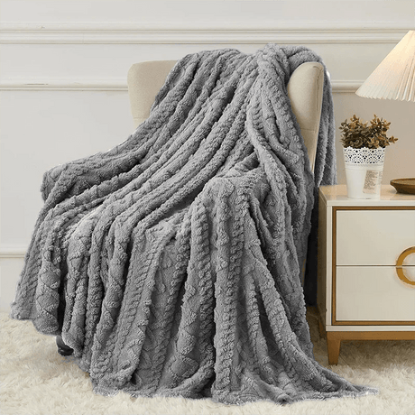 Lightweight Breathable Blanket For Hot Sleepers, Luxury Bedding, Sofa, Bench, Lunch Blanket, Bed Blankets, Multi-color - Omega Lifestyles