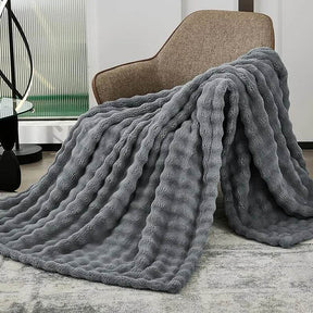 Multifunctional Bubble Velvet Flannel Blanket, Light Luxury Faux Fur, Faux Rabbit Fur, Office Blanket - Omega Lifestyles