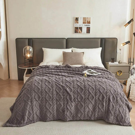 New Tafu Velvet Fleece Blankets Double sided Jacquard Geometric Pattern Thickened Blanket Cover Blanket Suitable for All Seasons - Sleep Galleria