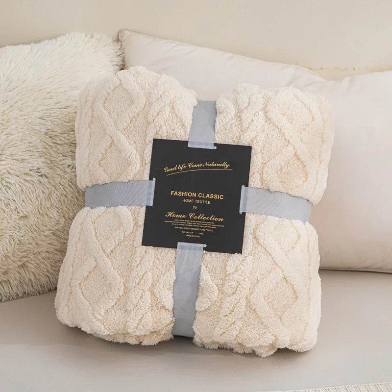 New Tafu Velvet Fleece Blankets Double sided Jacquard Geometric Pattern Thickened Blanket Cover Blanket Suitable for All Seasons - Sleep Galleria